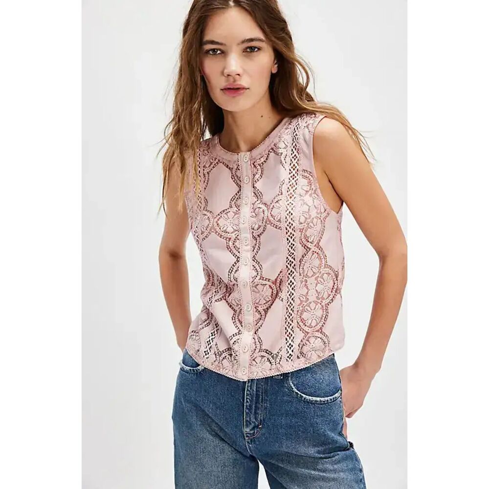 Free People Jae Knit Top Pink Cutwork Lace Button Front Sleeveless Blouse